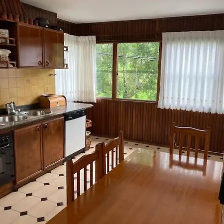 3 En Casa, Amplio Jardin Σπίτι διακοπών Liano