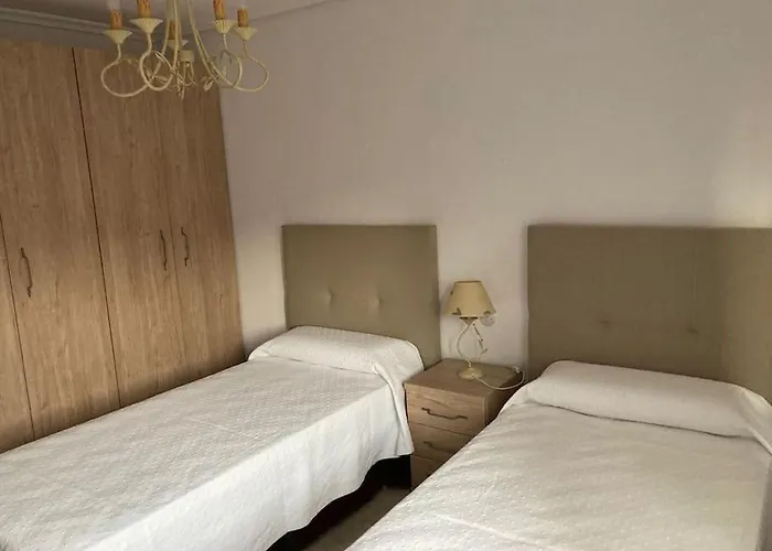 3 En Casa, Amplio Jardin