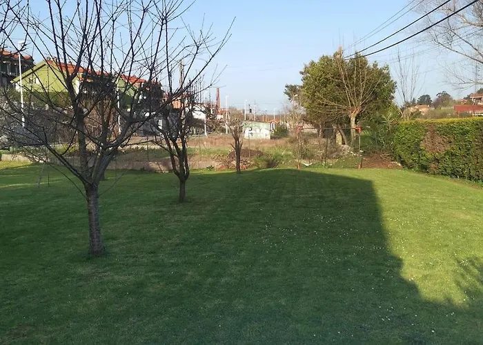 3 En Casa, Amplio Jardin * Liano